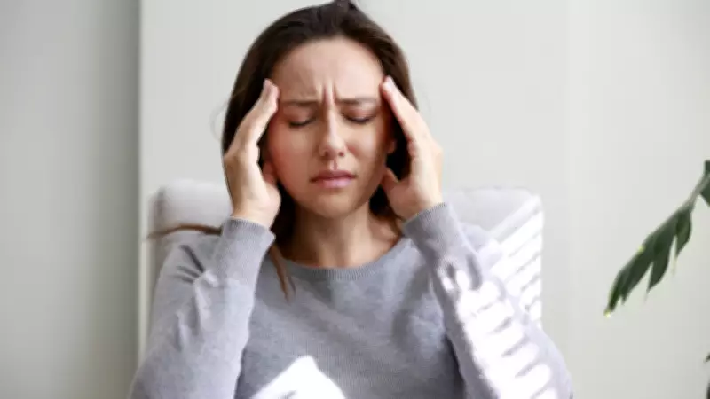 Ramazan'da Baş Ağrısı Çilesi: Sahurdan İftara Önlemler ve Uzman Tavsiyeleri