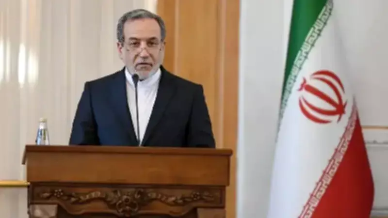 İran Dışişleri Bakanı Arakçi, ABD'nin E-3 AWACS Uçağının Fotoğrafını Paylaştı