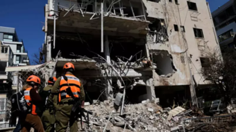 İran-İsrail Savaşında Kritik Gelişme: Tel Aviv'e Füze Saldırısı