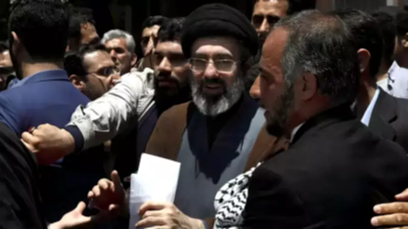 İran'da Liderlik Krizi: Hamaney'in İsmi Yeniden Öne Çıktı