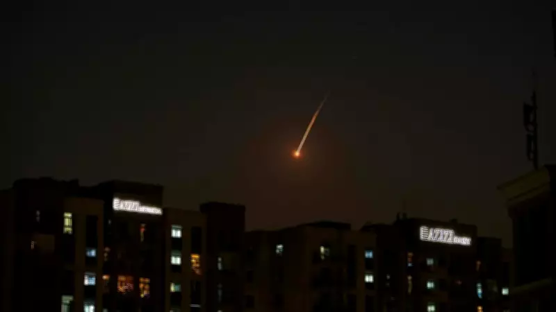 İran'da Rejim Değişikliği Senaryoları: Sistemin Güçlü Merkezi ve Halk Hareketleri