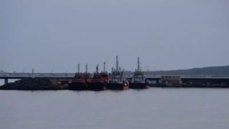 İran'dan ABD'ye Hürmüz Boğazı Uyarısı: Saldırı Halinde Boğaz Tamamen Kapatılacak