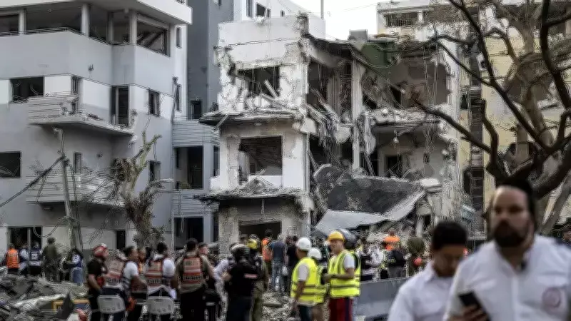 İran'ın Misillemesinde Füze İsabet Etti: Arad'da Geniş Çaplı Yıkım, 33 Yaralı