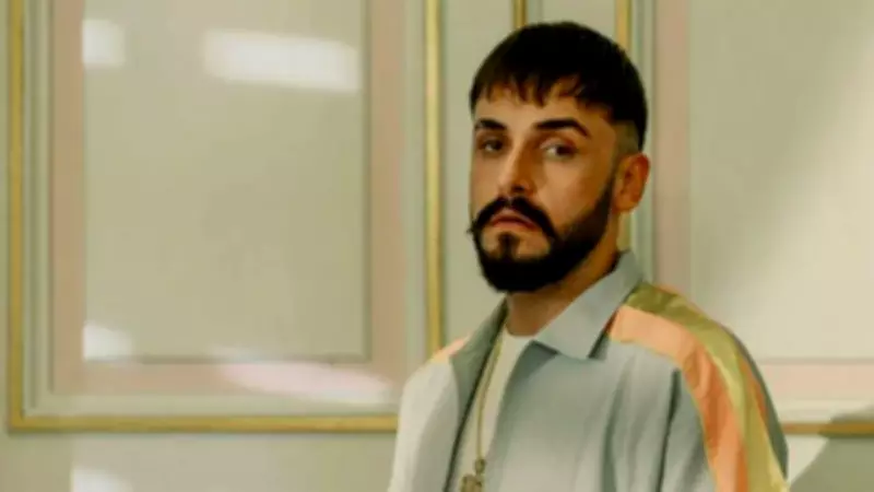 Rapçi Sefo'nun Platin Saçları Sosyal Medyayı İkiye Böldü!