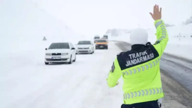 Öğrenci Yolu'nda Tehlike Yaratan Sürücüye 215 Bin Lira Ceza ve Ehliyete El Koyma