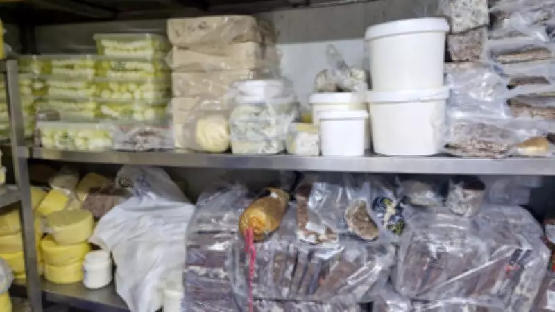 Rize'de Dev Operasyon: 9 Ton 750 Kilogram Etiketsiz Gıda Ele Geçirildi