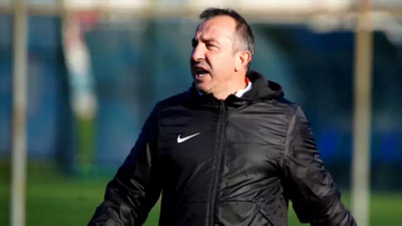 Rizespor Teknik Direktörü Recep Uçar'dan Trabzonspor ve Onuachu Yorumları