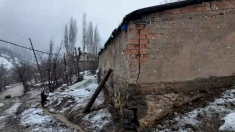 Şırnak'ta Sağanak Felaketi: Köyün Bir Bölümü Çöktü, Vatandaşlar Anaokuluna Sığındı
