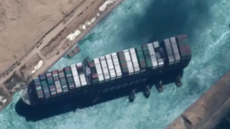 Rus İHA'sı Karadeniz'de Panama Bandıralı Gemiye Saldırdı: Bir Mürettebat Yaralandı