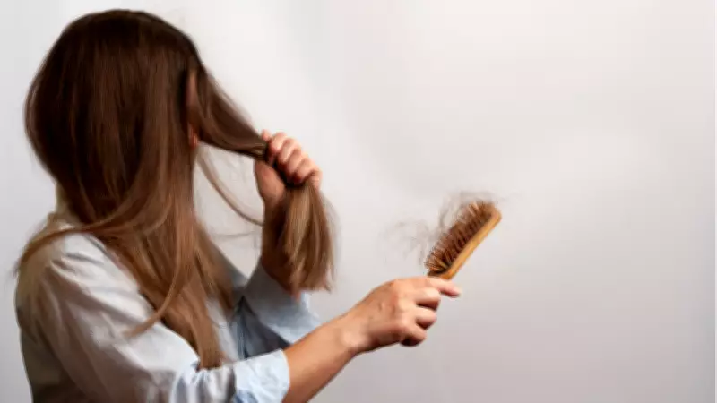 Saç Dökülmesinde Rastgele Vitamin Kullanımına Karşı Uzman Uyarısı