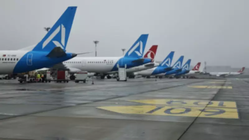 Sabiha Gökçen'de Yağmur Felaketi: 42 Uçak Başka Havalimanlarına Yönlendirildi