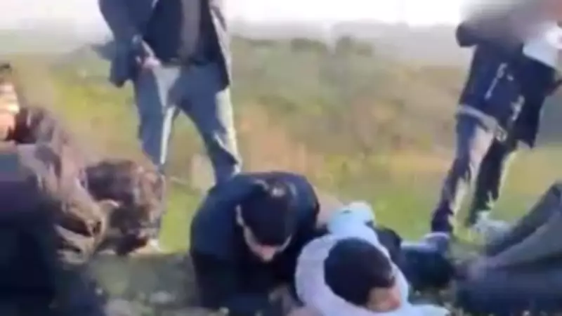 Sakarya'da Kaçak Göçmen Operasyonu: Takiple Durdurulan Cipten 6 Kişi Çıktı, Sürücü Tutuklandı