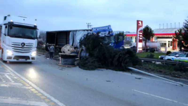 Samsun'da Freni Boşalan TIR Zincirleme Kazaya Neden Oldu: 6 Yaralı