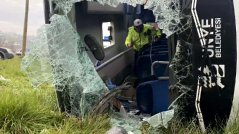 Samsun'da Otobüs Kazası: 9'u Öğrenci 11 Kişi Yaralandı