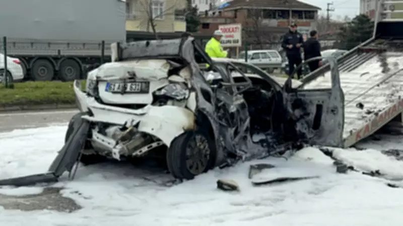 Samsun'da Zincirleme Kaza: 6 Araç Karıştı, Yangın Çıktı, 3 Yaralı