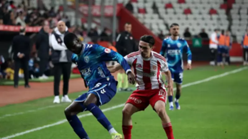 Samsunspor, Ziraat Türkiye Kupası'nda Antalyaspor'u 2-0 Mağlup Etti