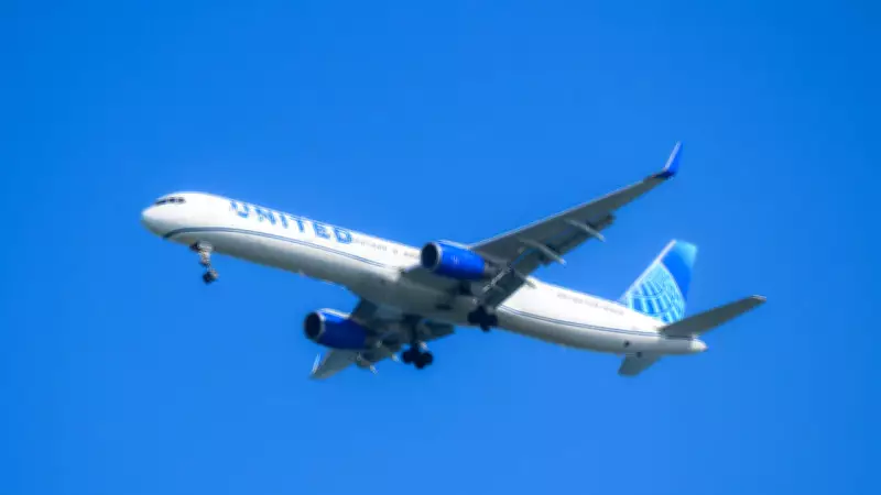 Savaşın Gölgesinde Havayolu Krizi: United Airlines Kapasiteyi Azaltıyor