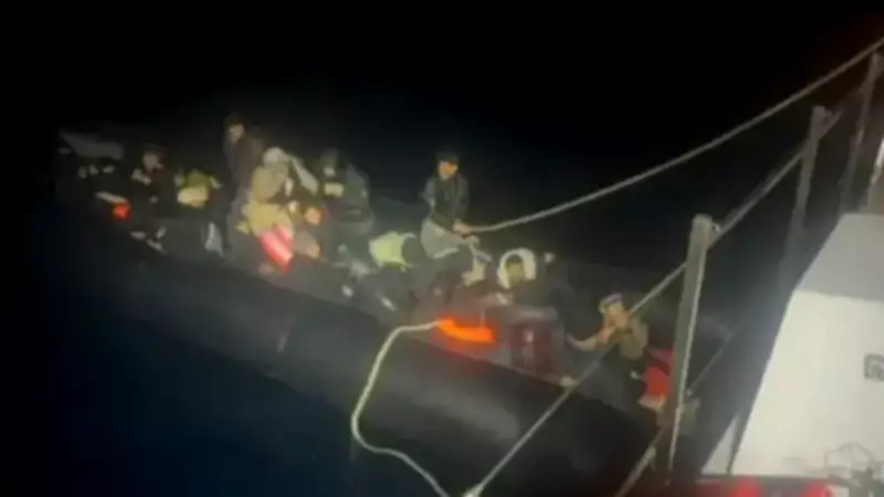 Seferihisar ve Dikili'de Sahil Güvenlik'ten Düzensiz Göçmen Operasyonu