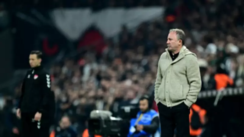 Sergen Yalçın'dan Galatasaray Derbisi Sonrası Sert Eleştiriler: 'Biraz Komedi Oldu'