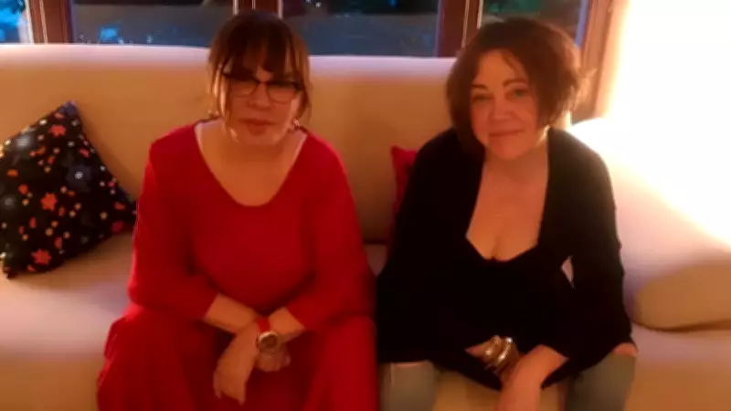 Sezen Aksu ve Nazan Öncel'den Heyecanlandıran Düet: 'Erkekler de Yanar' Yeniden