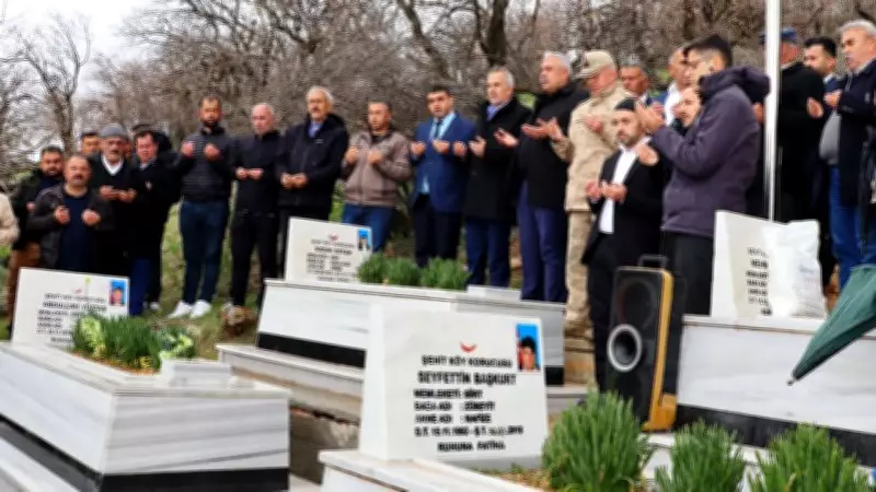 Siirt'te 8 Yıl Önce Şehit Edilen 7 Kahraman İçin Hüzünlü Anma Töreni