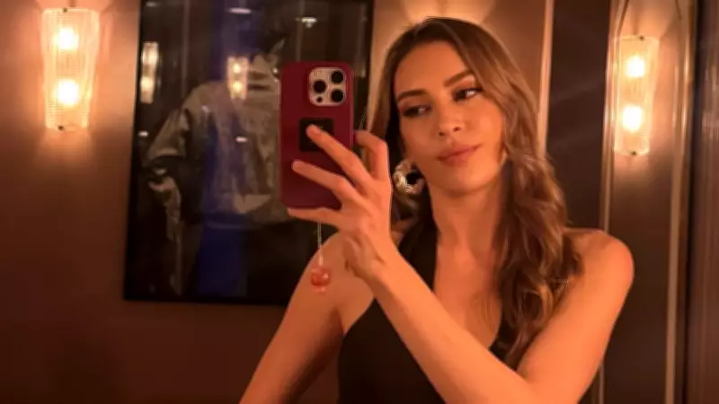 Sinem Kobal, Kızları Lalin ve Leyla ile Bayram Tatilinden Samimi Kareler Paylaştı