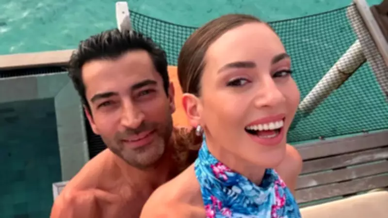 Sinem Kobal ve Kenan İmirzalıoğlu'ndan Romantik Bayram Pozu