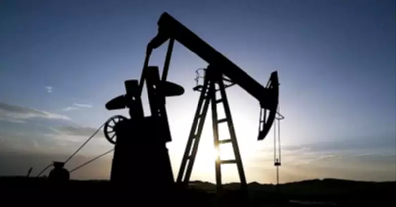 Sinopec'in Kritik Kararı: İran Petrolü Alımı Durduruldu