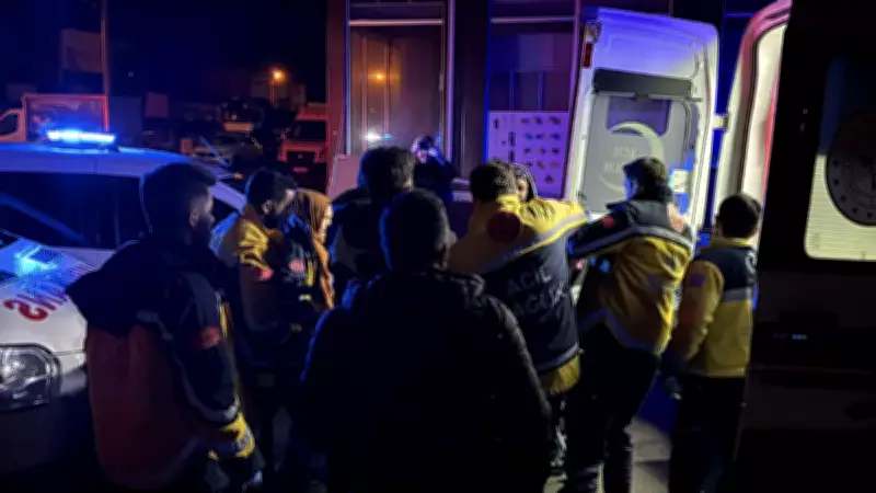 Sivas'ta Korkunç Aile Katliamı: 15 Yaşındaki Şüpheli Babası ve Ağabeyini Öldürdü