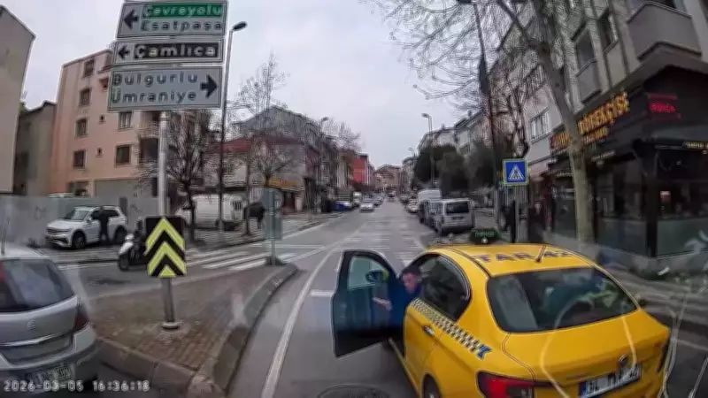 Üsküdar'da Yol Verme Kavgası: Taksi ve Minibüs Şoförleri Yumruklaştı