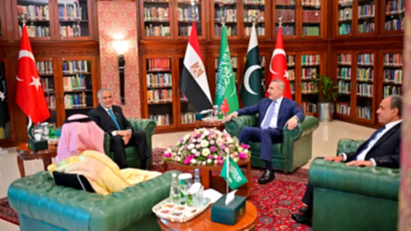 İslamabad'daki Dörtlü Zirve: Türkiye'nin Barış İçin Kilit Rolü