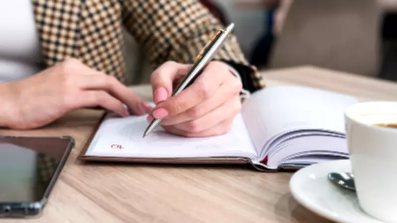 Solaklar Daha Rekabetçi Mi? Bilimsel Araştırma Şaşırtıcı Sonuçlar Açıkladı