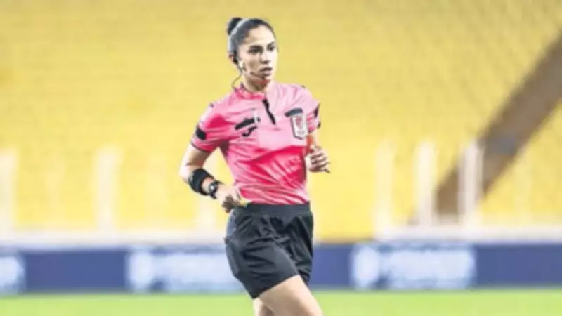 Süper Lig'de Tarihi An: 27 Yıl Sonra İlk Kez Bir Kadın Hakem Sahada