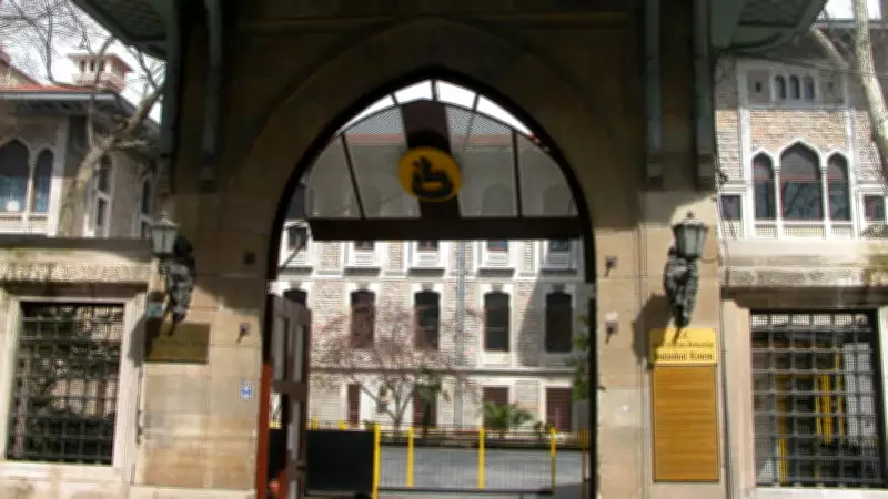 İstanbul Erkek Lisesi'nde Kavgaya İlişkin Görevden Uzaklaştırmalar ve Disiplin Cezaları