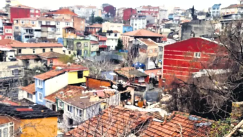 İstanbul Fatih'te Doğalgaz Patlaması: 1 Ölü, 10 Yaralı