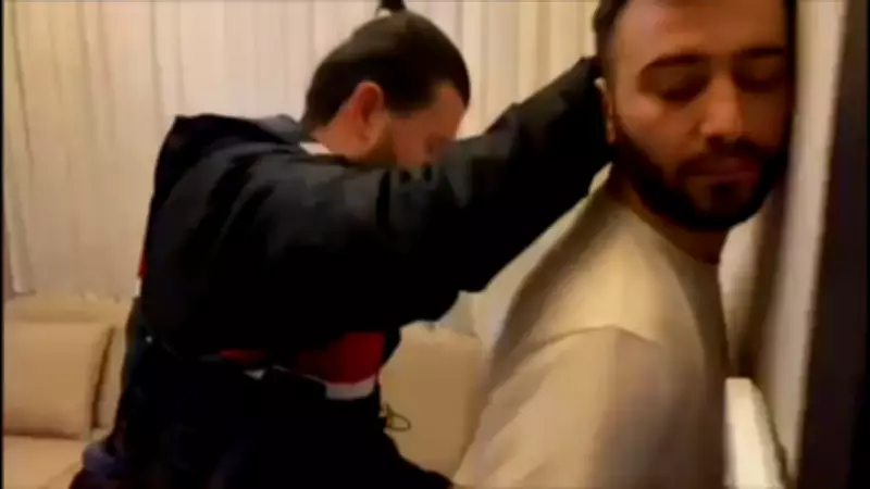 İstanbul'da Black Hat Hacker Çetesi Çökertildi: Facebook'tan 19.8 Milyon Kişinin Verileri Çalındı