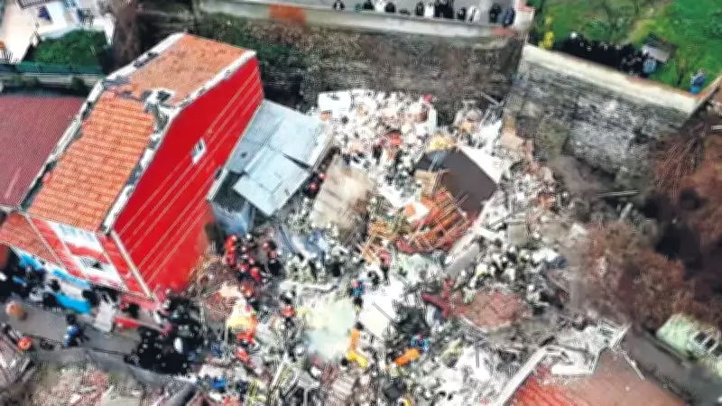İstanbul'da Doğalgaz Patlaması: 2 Bina Yıkıldı, 1 Kişi Hayatını Kaybetti