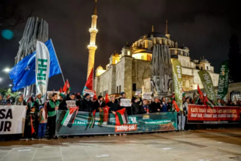 İstanbul'da Mescid-i Aksa Protestosu: İsrail'in İbadet Yasağı Kınandı
