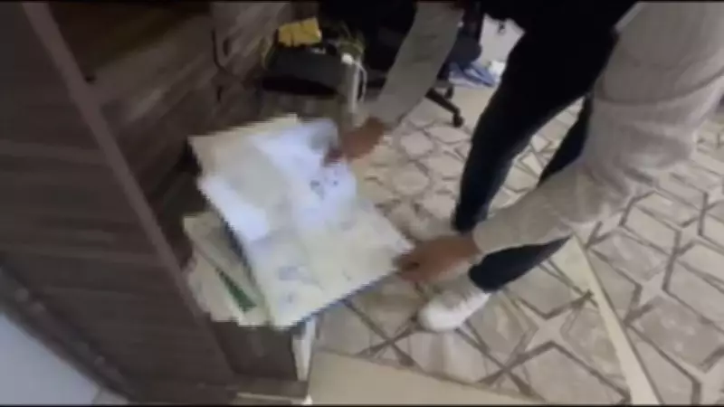 İstanbul'da Sahte Belge Operasyonu: 13 Şüpheli Yakalandı