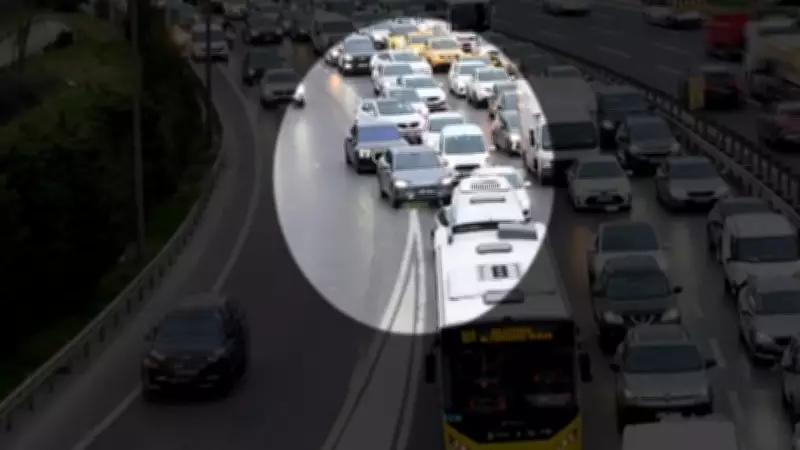 İstanbul'da Trafikte 'Kaynak Yapanlar' Dronla Tespit Edilerek Cezalandırıldı