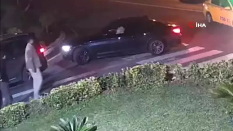 İstanbul'da Yol Verme Tartışması Silaha Dönüştü: Kavga Anları Kameralara Yakalandı