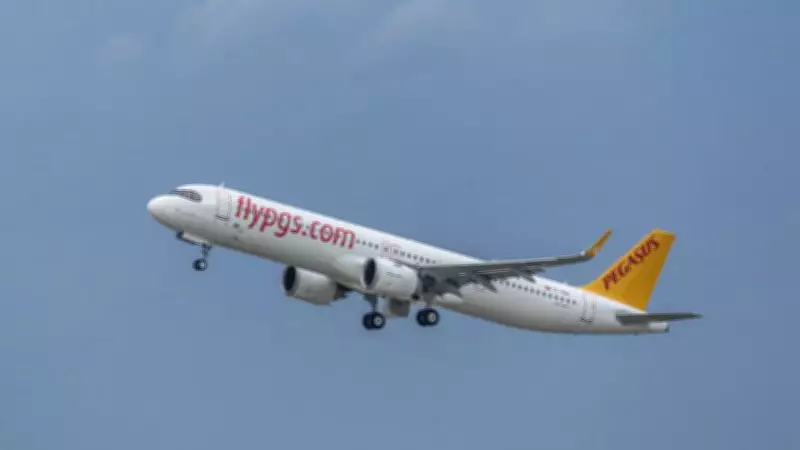 İstanbul'da Yoğun Sis Hava Trafiğini Felç Etti: 24 Uçak Başka Noktalara Yönlendirildi