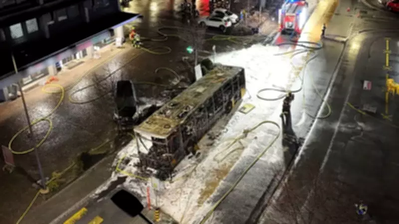 İsviçre'de Posta Otobüsünde Çıkan Yangında 6 Kişi Hayatını Kaybetti