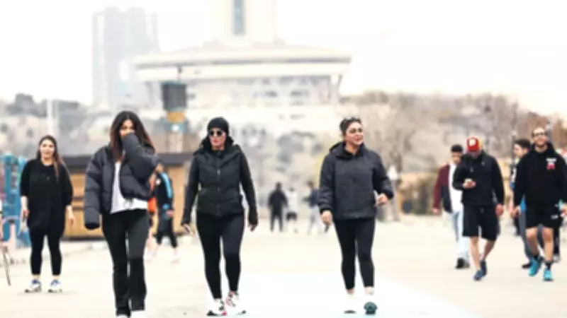 Tahran Sokaklarında Korku Yok: İranlılar Günlük Yaşamına Devam Ediyor