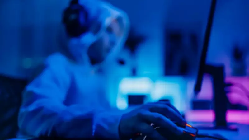 Tayvan'da Üniversiteli Genç, 4 Gün Aralıksız Oyun Oynadıktan Sonra Hayatını Kaybetti