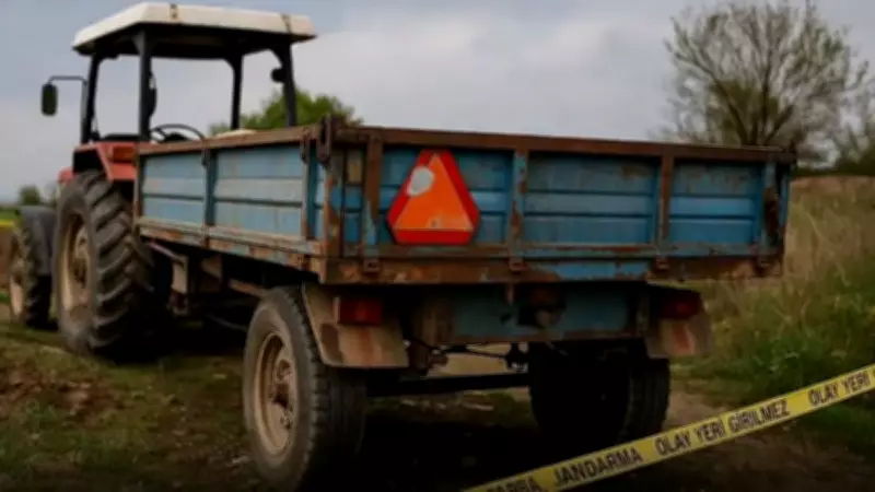 Tekirdağ'da Tarlada Römorkta Ölü Bulunan Adamın Ölüm Nedeni Araştırılıyor