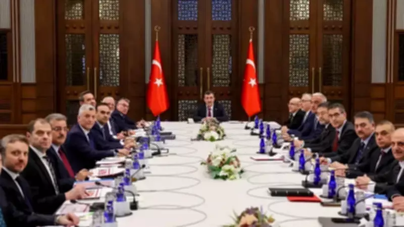 Ticaret Bakanı Bolat'tan EKK Toplantısı Açıklaması: Ekonomi Yol Haritası Ele Alındı