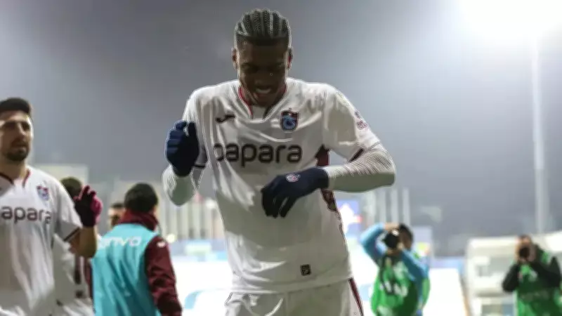 Trabzonspor, Eyüpspor'u 1-0 Yenerek Zirveye Yaklaştı