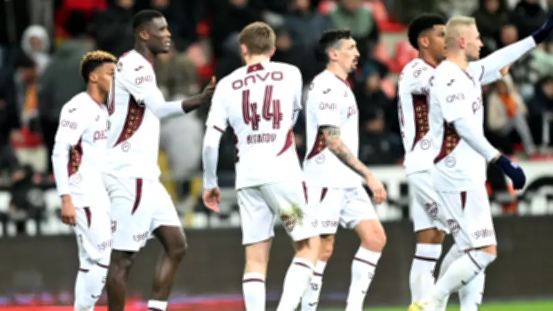 Trabzonspor, Kayserispor'u 3-1 Mağlup Etti | Süper Lig'de Üst Üste 3. Galibiyet