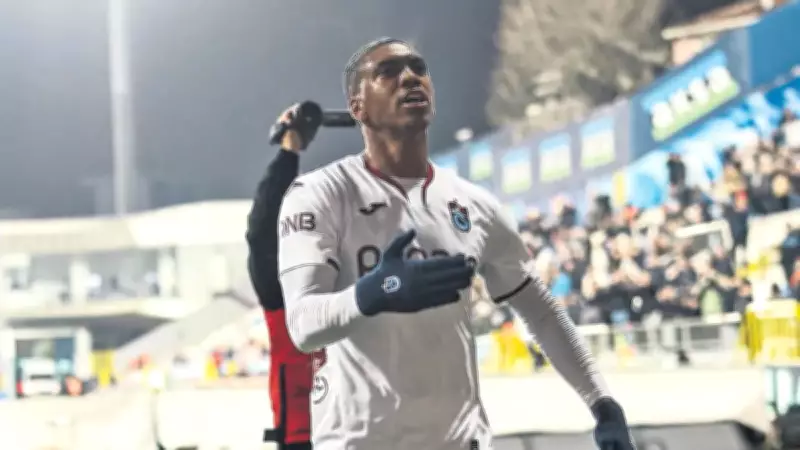 Trabzonspor'un Brezilyalı Yıldızı Augusto, Kulübün Borç Raporuyla Gölgelenen Performansıyla Öne Çıkıyor